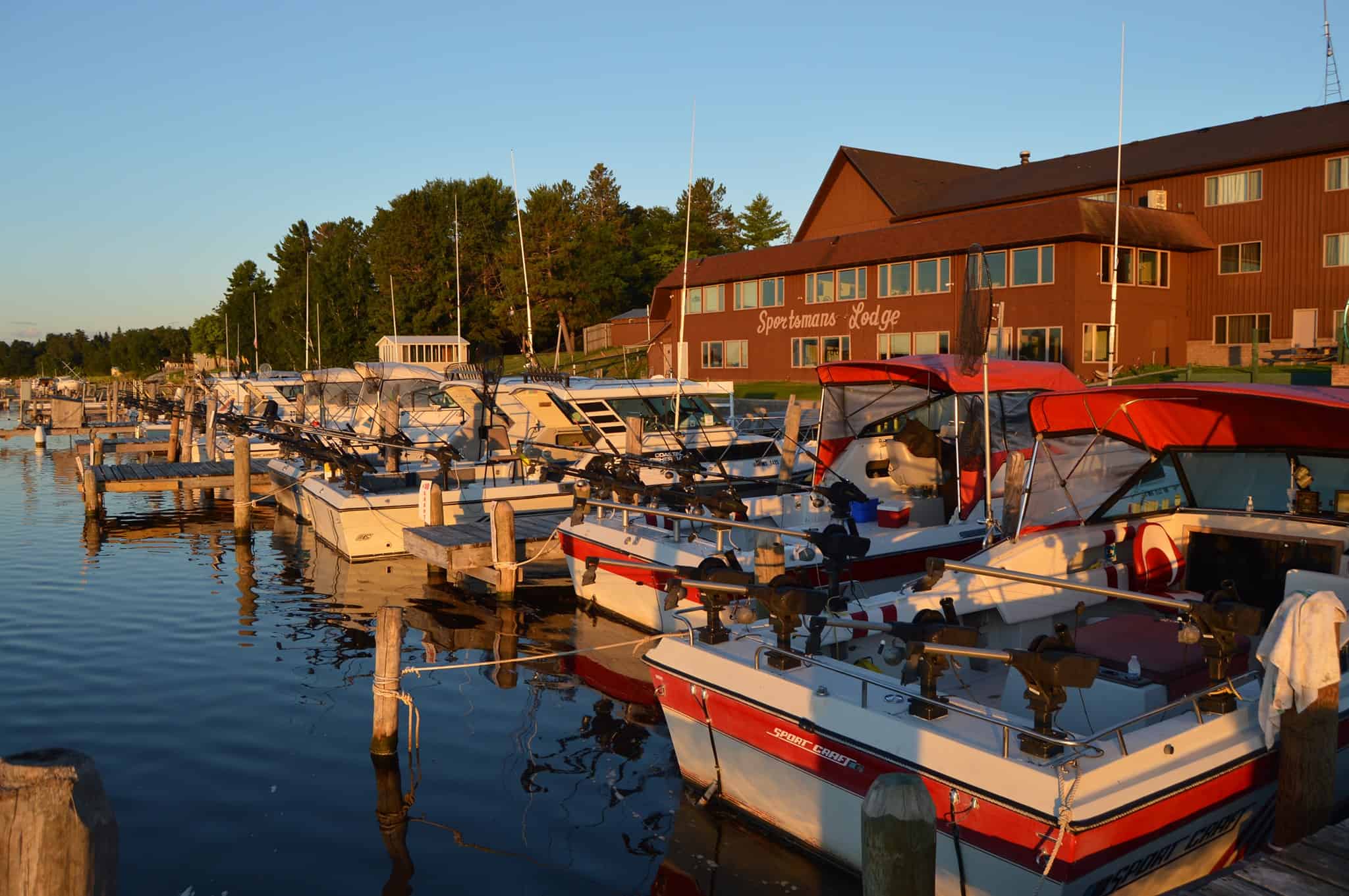 Minnesota Fishing Resort Sportsman's Lodge in Baudette, Minnesota